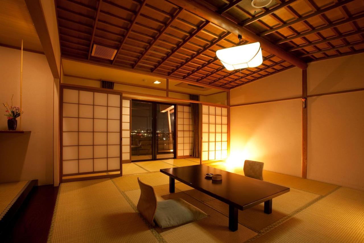 Takayama Kanko Hotel Exterior photo